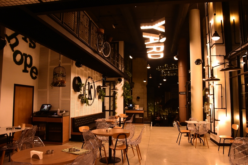 Kitchen Yard on Saturday Night